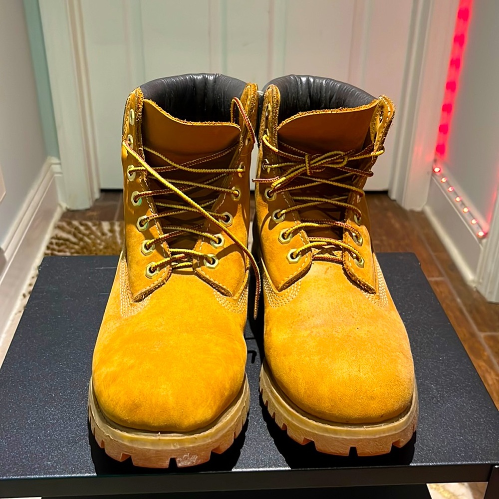 Timberland Boots Men’s Size 9